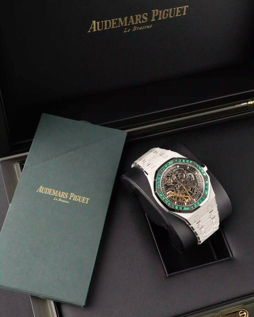 Tips To Care For A Luxury Watch So It Lasts For Generations After You
